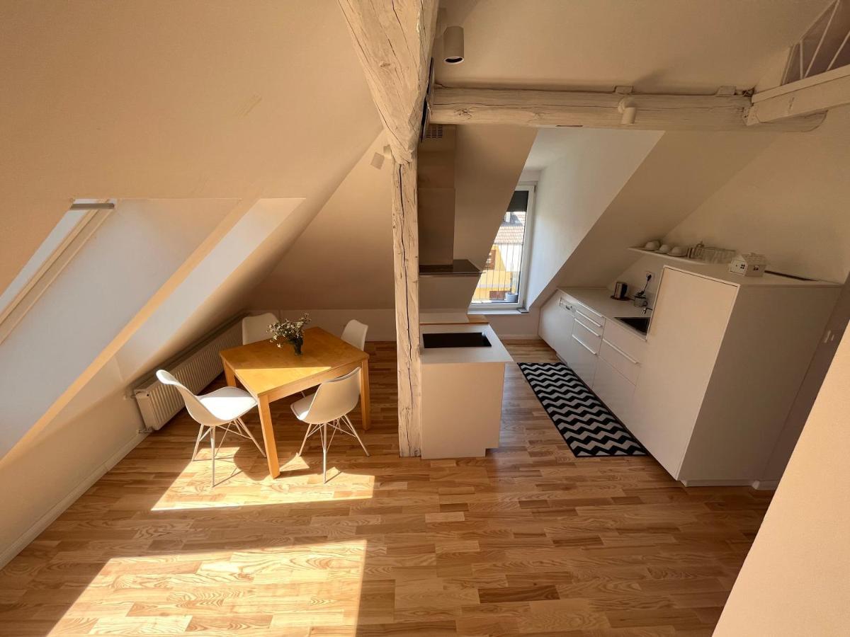 Apartment Malina - Free Private Parking Ljubljana Bagian luar foto